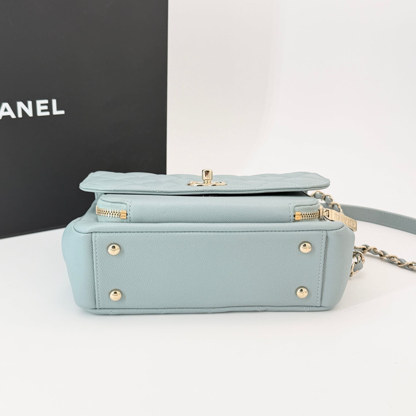 Chanel Caviar Quilted Small Business Affinity Flap Blue