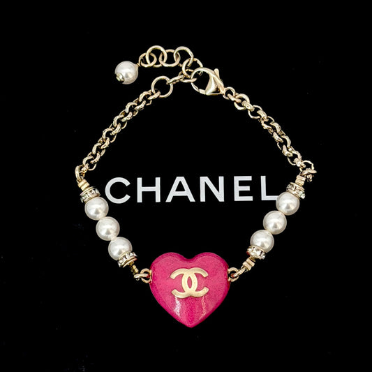 CHANEL Pink Enamel Heart Interlocking CC Logo Bracelet