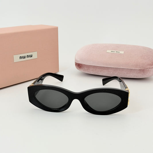 Miu Miu Eyewear oval-frame Sunglasses | Black