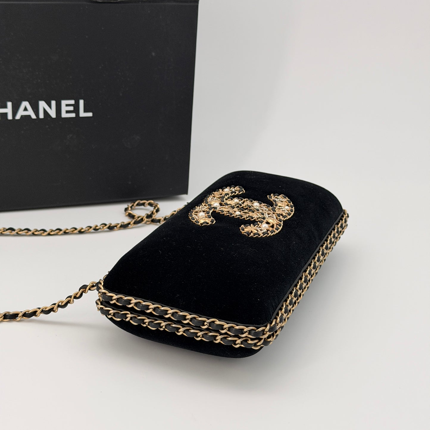Chanel Black Velour CC Chain Around Evening Clutch – Gold