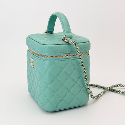 CHANEL Pre-Owned CC Caviar Top Handle Vanity Case