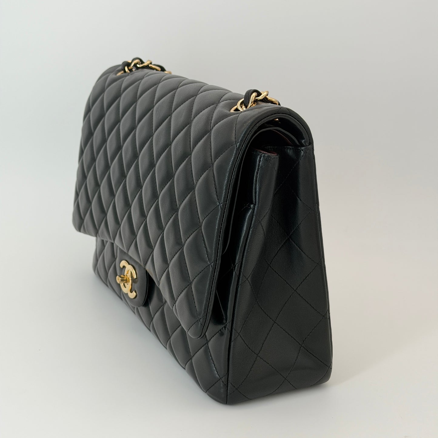 Chanel Maxi Shoulder Flap Bag Black - Lambskin Leather