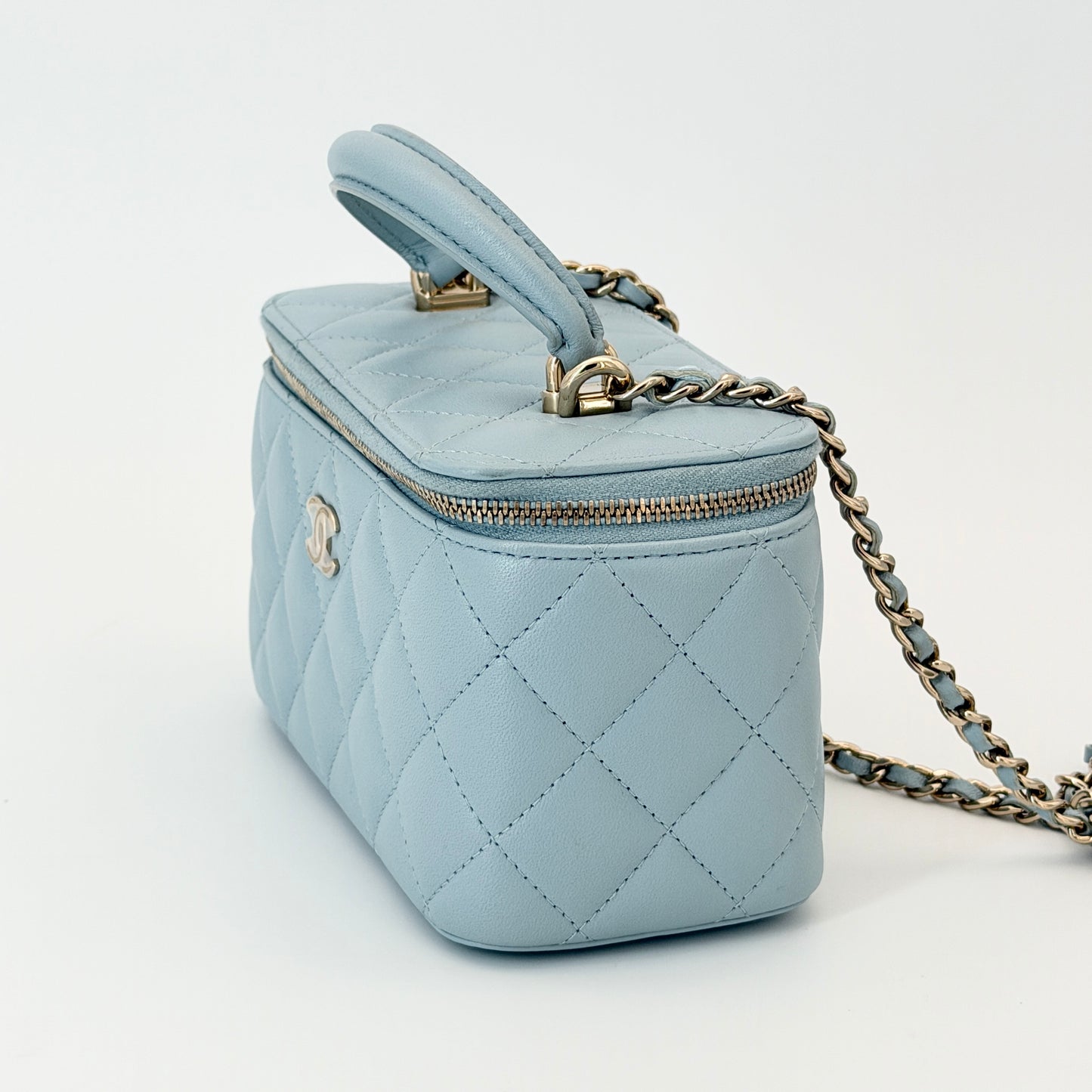 Chanel Lambskin Quilted Small Top Handle Vanity Case With Chain