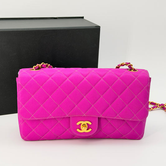 Chanel Classic Flap Medium Vintage Purple Fuchsia Canvas