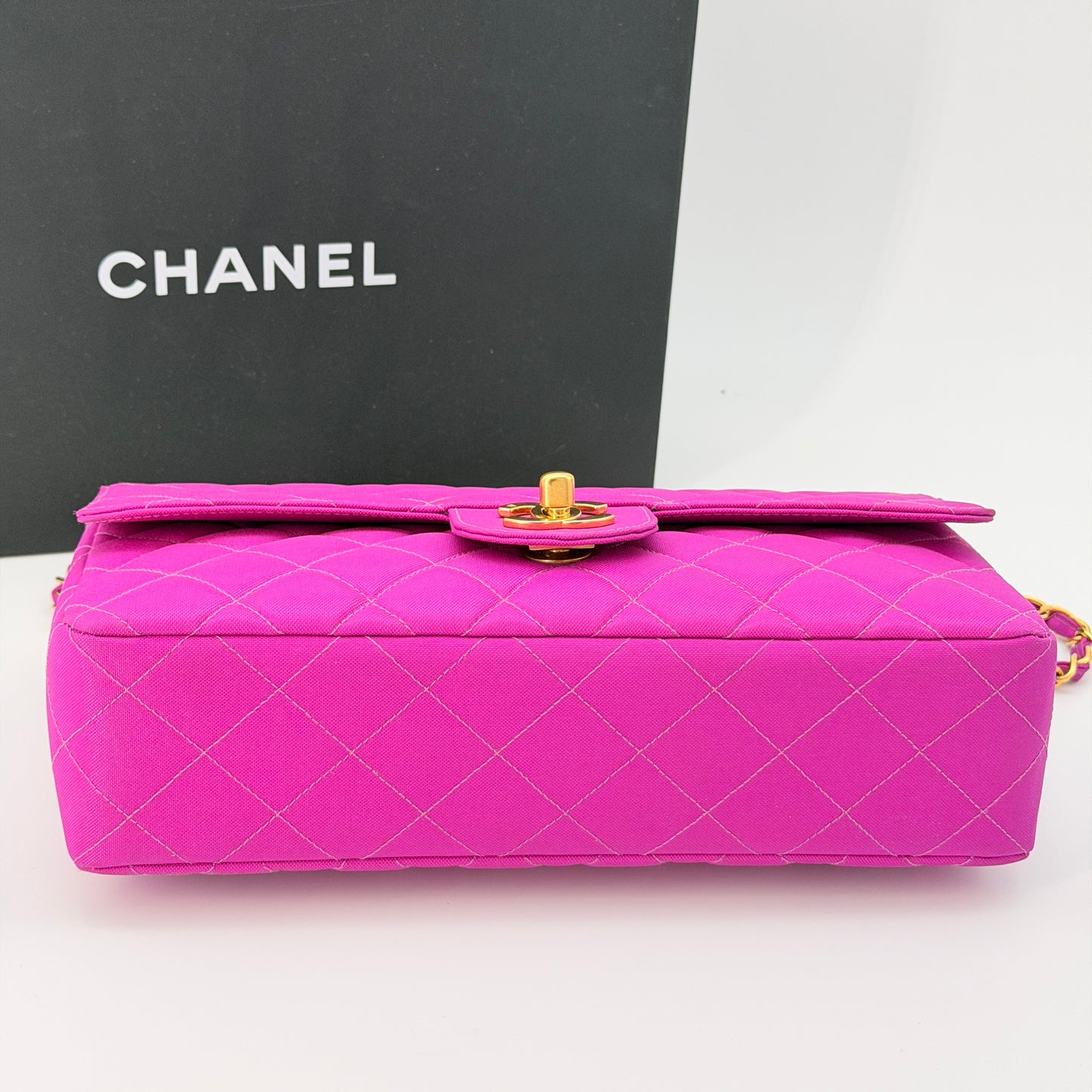 Chanel Classic Flap Medium Vintage Purple Fuchsia Canvas