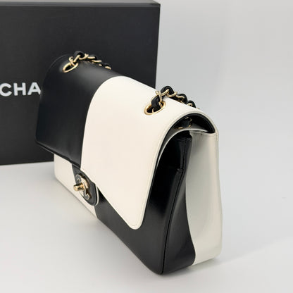 CHANEL Pre-Owned Bicolor Leather Chain Shoulder Bag