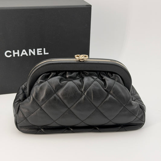 Chanel Lambskin Quilted CC Kisslock Clutch Black