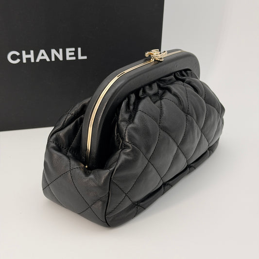Chanel Lambskin Quilted CC Kisslock Clutch Black