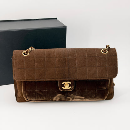 Chanel Brown Gold Hardware Shoulder Bag