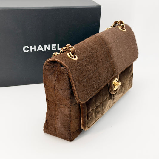 Chanel Brown Gold Hardware Shoulder Bag
